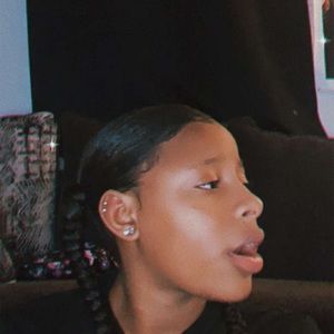 Meet your Posher, Amerial